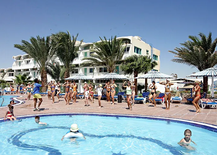 Empire Aqua Park - Couples And Families