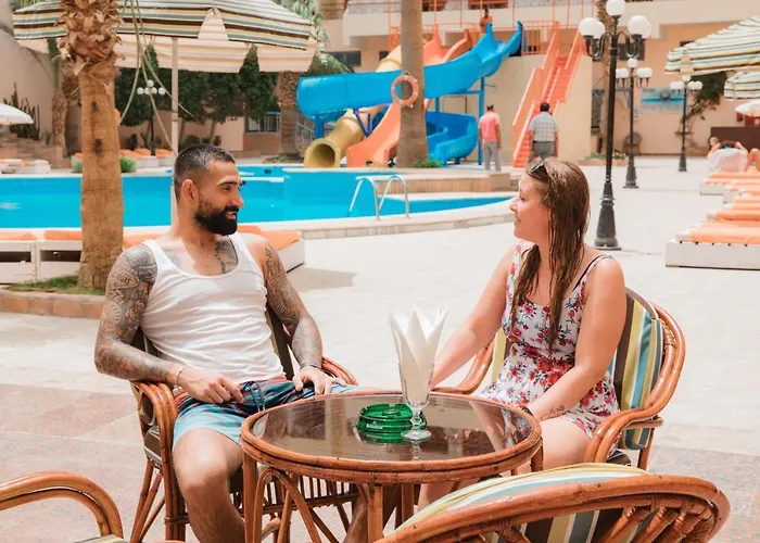 אתר נופש Empire Aqua Park - Couples And Families