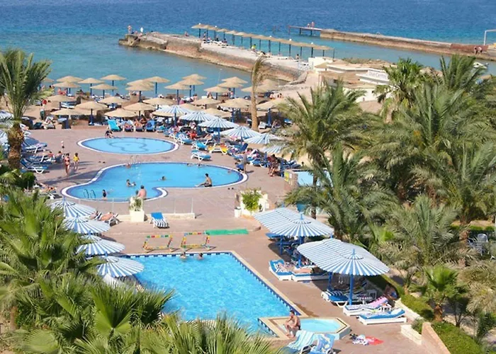 אתר נופש Empire Aqua Park - Couples And Families הורגהדה
